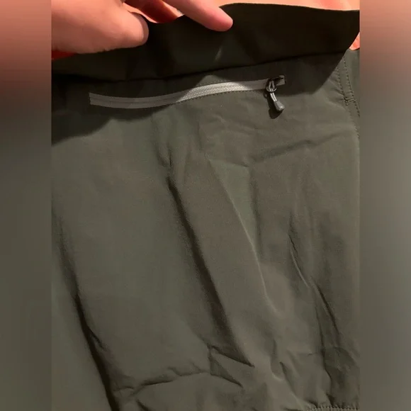 NWT Outdoor Research Women's Ferrosi Anorak Jacket Size Large - Picture 5 of 7